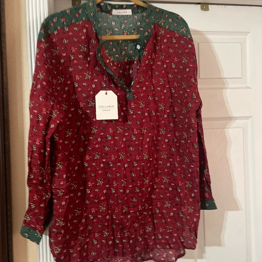 NWT Cellabie Wine Red  Green Floral Women's blouse size 1x 🌹🌸🌺BC BAG 02
